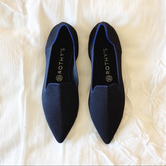 rothys pointed loafer